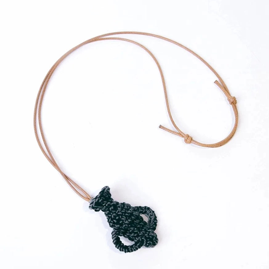 BloomPocket Crochet Vase Necklace
