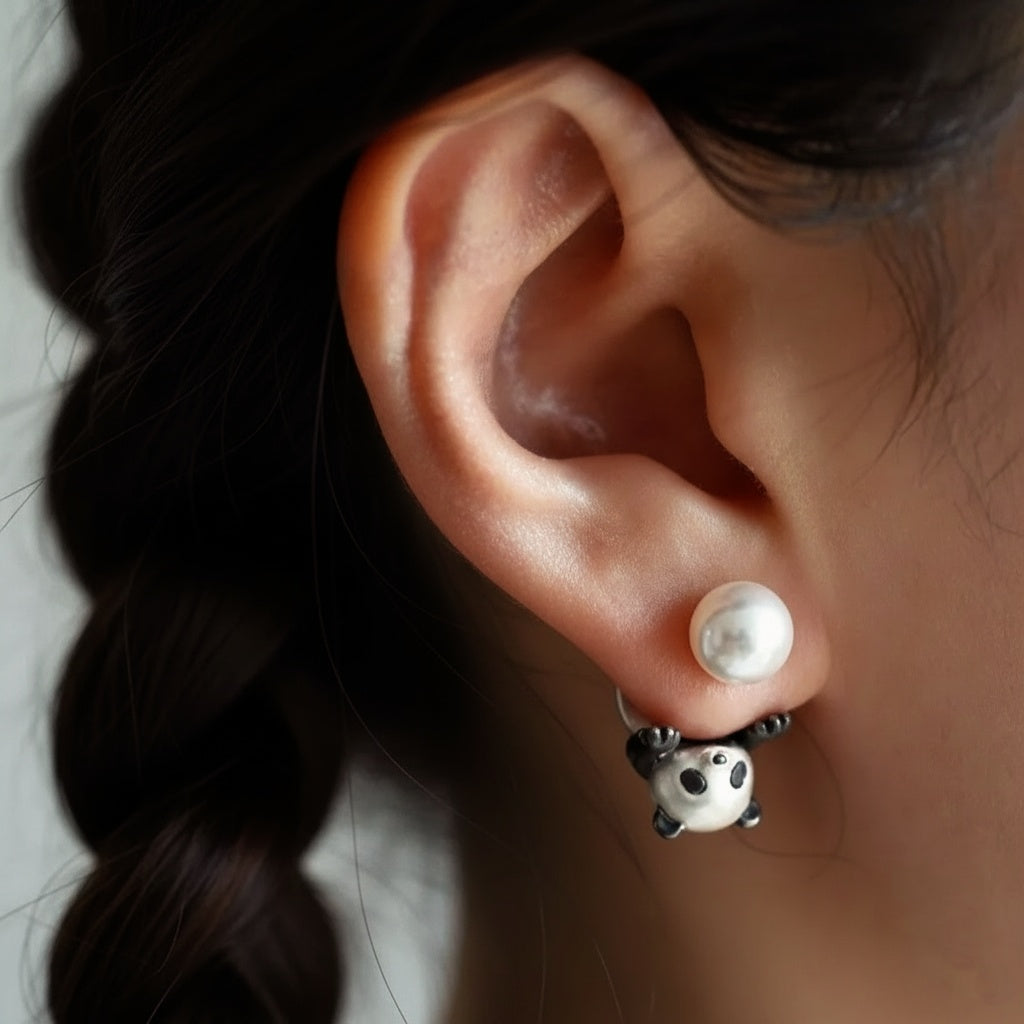 Lazy Panda Huging - Earring