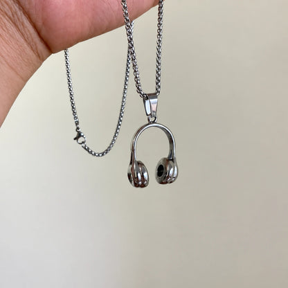 Music-Inspired Necklaces