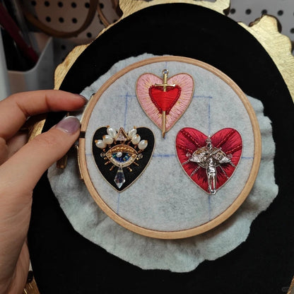 Gazeheart Embroidered Pearl Necklace