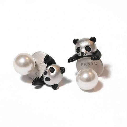 Lazy Panda Huging - Earring