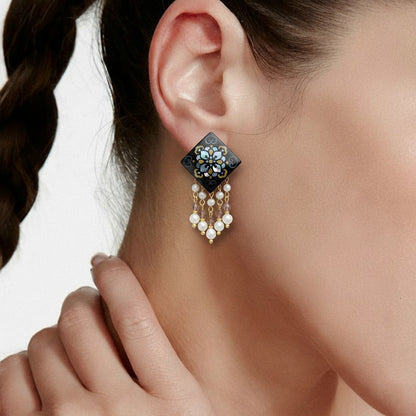 Shelllight Cascade - Earrings