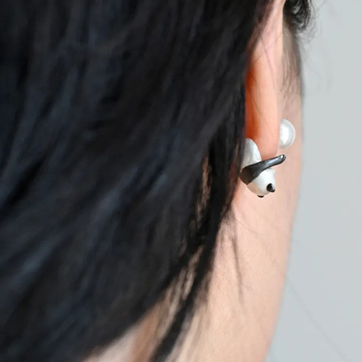 Lazy Panda Huging - Earring