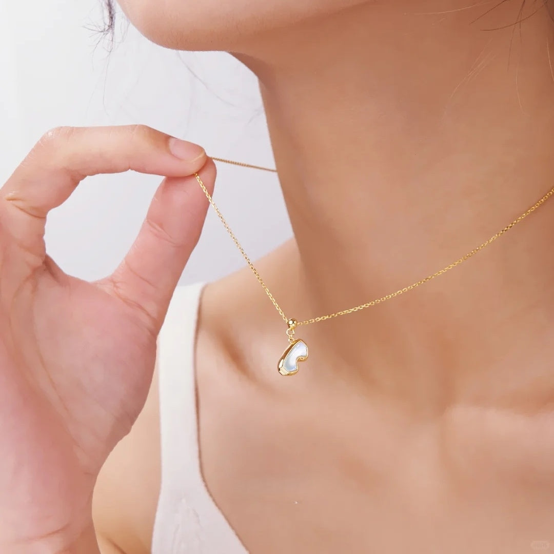 Playline Ski Necklace