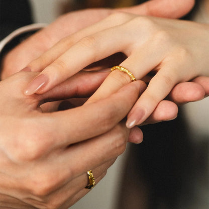 Sunlit Peaks Ring
