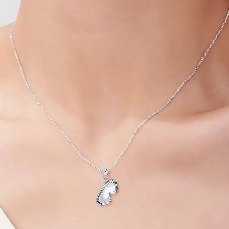 Playline Snow Goggle Necklace
